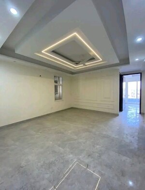 Room in 2 BHK Builder Floor at Chattarpur – for Rent