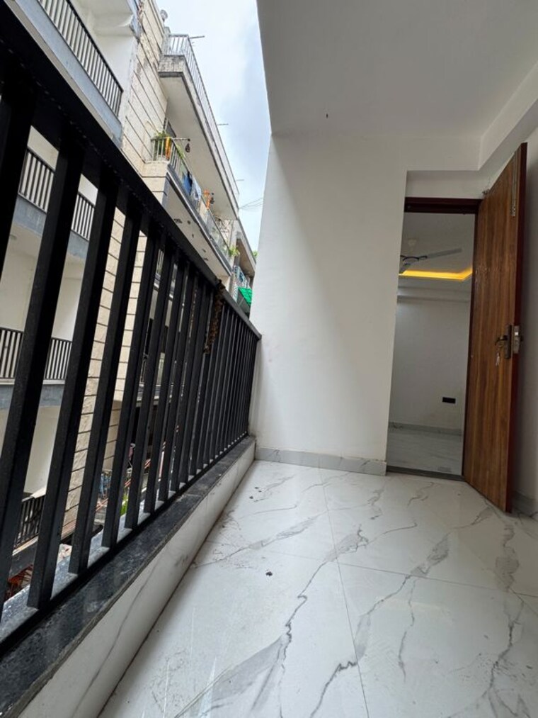 Balcony, chattarpur 2 Bedroom 1000 Sq.Ft. Builder Floor In Chattarpur Delhi 10574033