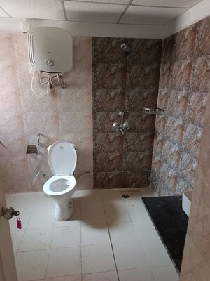 Bathroom in 2 BHK Builder Floor at Vasundhara Sector 5 – for Sale