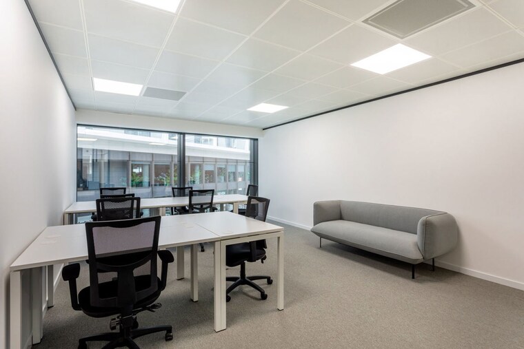 undefined, max-towers Commercial Office Space 1130 Sq.Ft. In Sector 16b Noida 9540245