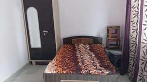 Bedroom in 1 BHK Builder Floor at Mehrauli – for Rent