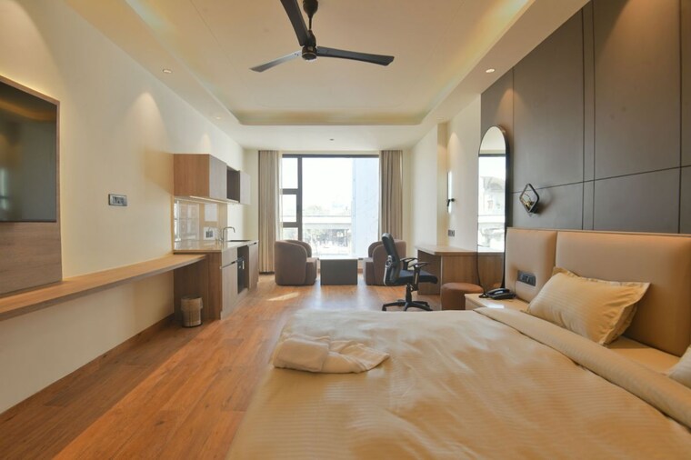 Bedroom, sector 43 Pg For Boys & Girls In Sector 43 10574035