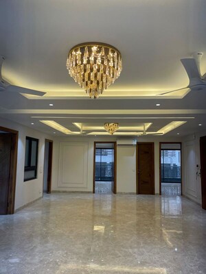 Living Room in 4 BHK Builder Floor at Uday Arden 45, Sector 45 – for Sale