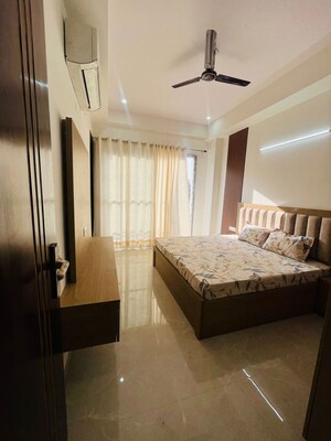 Kitchen in 1 BHK Builder Floor at Sector 38 – for Rent