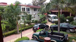 Gym in 6+ BHK Villa at Chattarpur – for Sale