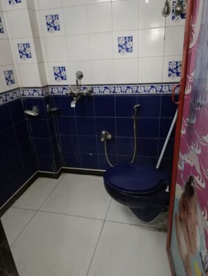Team Area in 1 BHK Apartment at Neelganga Apartment, Lower Parel – for Rent