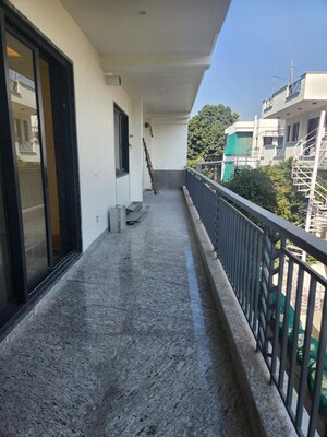 Balcony in 3 BHK Builder Floor at Sector 56 – for Rent