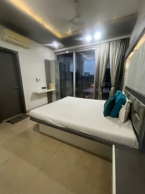 Bedroom in 4 BHK Apartment at Oberoi Realty Esquire, Goregaon East – for Sale