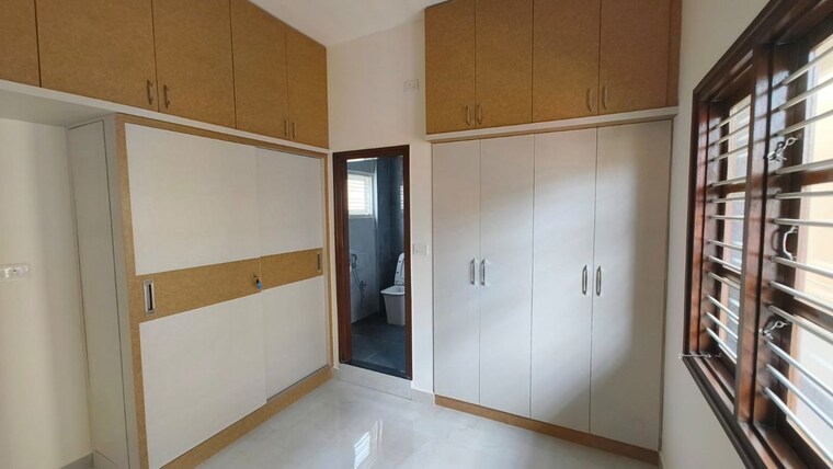Room, defence colony 2 Bedroom 1000 Sq.Ft. Apartment In Defence Colony Bangalore 10574115