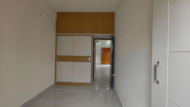 Room, defence colony 2 Bedroom 1000 Sq.Ft. Apartment In Defence Colony Bangalore 10574115