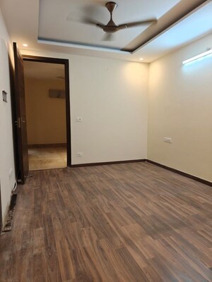 3 BHK Builder Floor For Rent in Sector 55