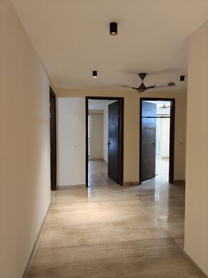 Room in 2 BHK Builder Floor at Sector 56 – for Rent