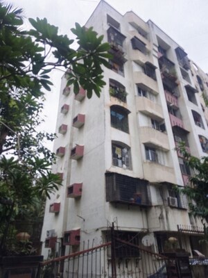 1 BHK Apartment For Rent in Raj Villa CHS, Borivali West