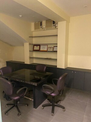  Office Space For Sale in Marine Lines
