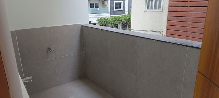 Room, guttala begumpet 3 Bedroom 3000 Sq.Ft. Apartment In Guttala Begumpet Hyderabad 10574158
