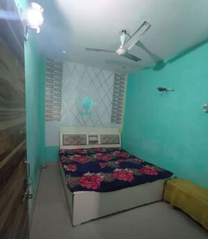 Room in 2 BHK Builder Floor at Rohini – for Rent