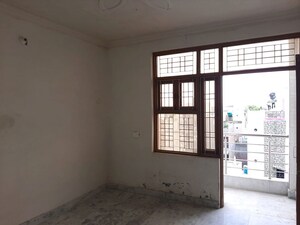 Room in 2 BHK Builder Floor at Rohini – for Rent
