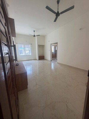 2 BHK Apartment For Rent in Belathur