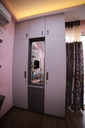 Building Lobby in 3.5 BHK Apartment at M3M Merlin, Sector 67 – for Rent