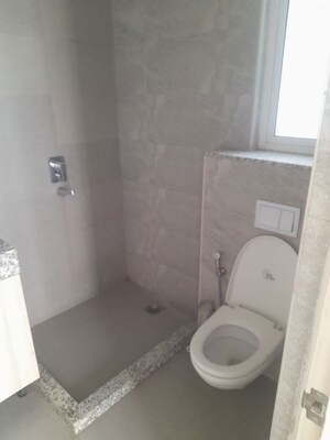 Bathroom in 4 BHK Apartment at M3M Merlin, Sector 67 – for Rent