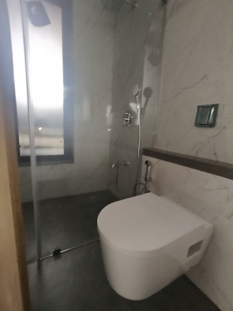 Bathroom, nugget-apartment 2 Bedroom 770 Sq.Ft. Apartment In Khar West Mumbai 10574173