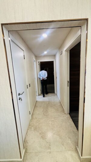 2.5 BHK Apartment – Entrance View at Ireo The Corridors, Sector 67a - for Sale