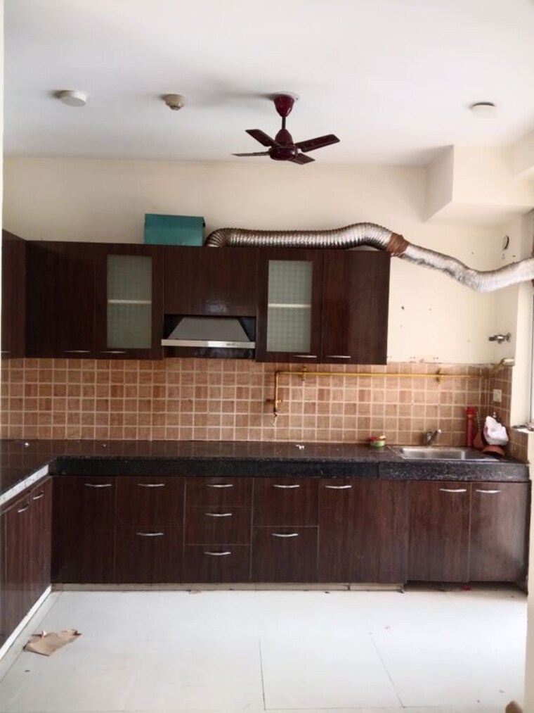 Kitchen, mahagun-my-woods 3 Bedroom 1545 Sq.Ft. Apartment In Sector 16c Greater Noida Greater Noida 10574179