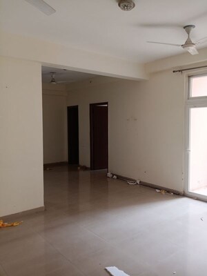 Room in 3 BHK Apartment at Mahagun My Woods, Sector 16c Greater Noida – for Sale