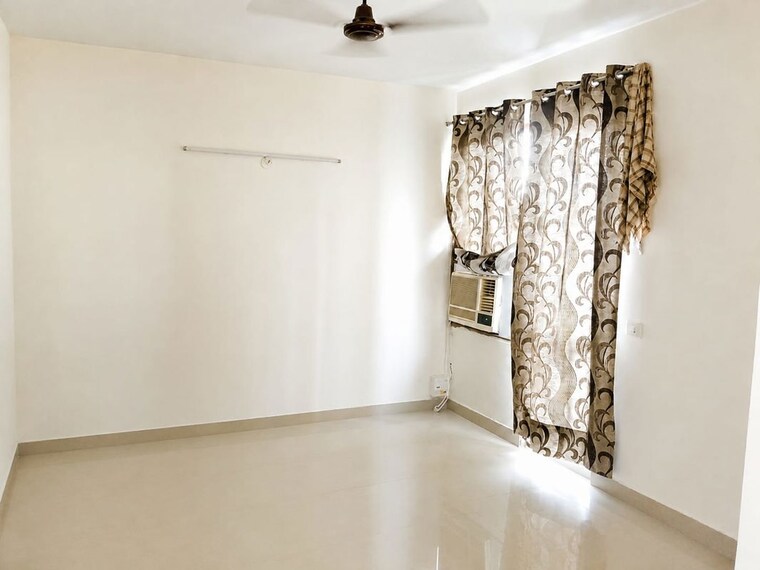 Living Room, shree-vardhman-green-court 1 Bedroom 536 Sq.Ft. Apartment In Sector 90 Gurgaon 10574188