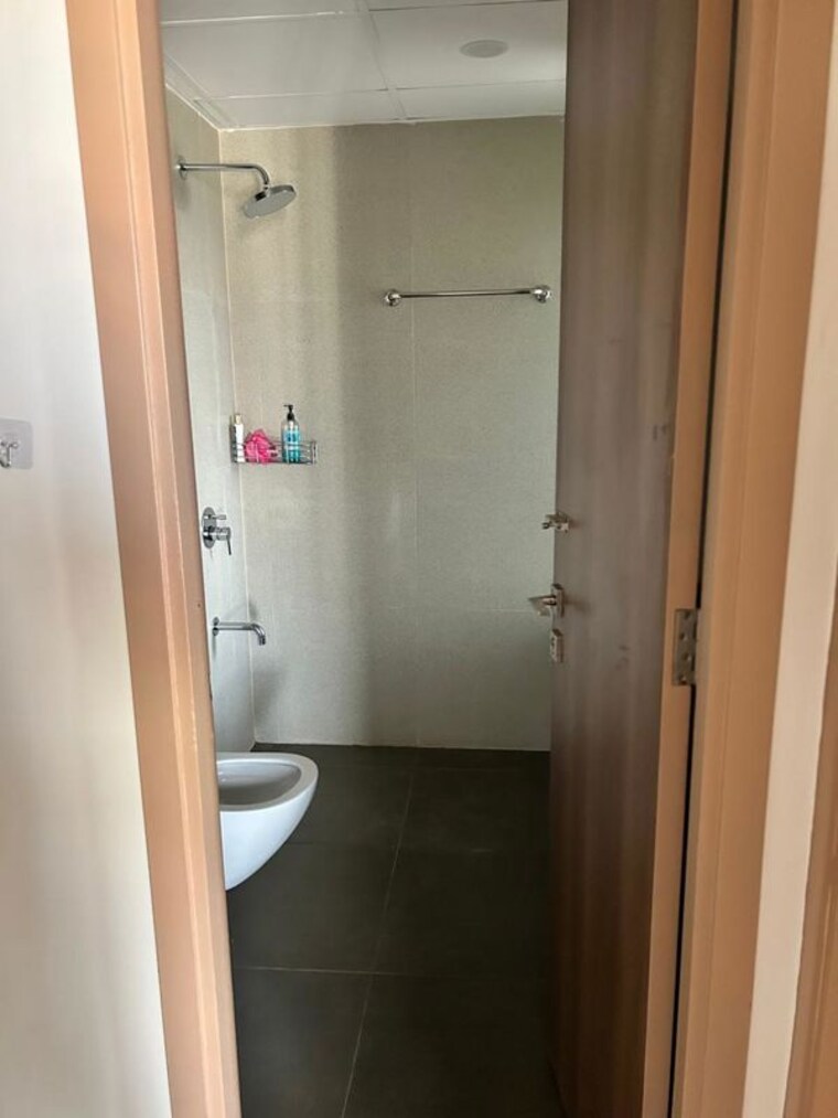 Bathroom, piramal-vaikunth 3 Bedroom 1300 Sq.Ft. Apartment In Balkum Pada Thane 10574194