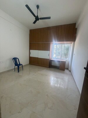 Room in 3 BHK Apartment at Kadugodi – for Rent