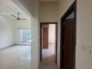 Room in 3 BHK Apartment at Kadugodi – for Rent
