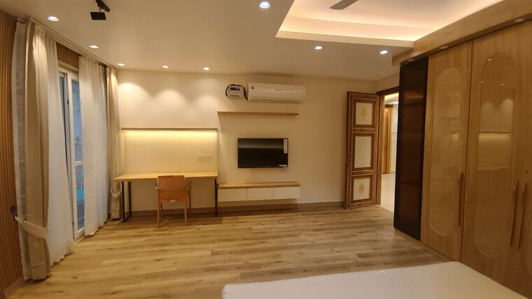 Living Room, shanti kunj 3 Bedroom 250 Sq.Yd. Builder Floor In Shanti Kunj Delhi 10571348