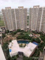 2 BHK 570 Sq.Ft. Apartment in Sunteck Maxxworld