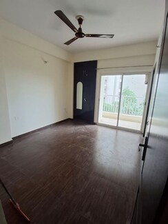 2 BHK Apartment For Rent in VVIP Addresses
