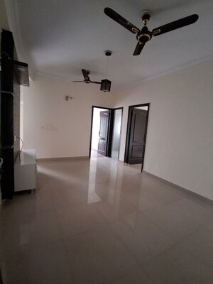 Room in 2 BHK Apartment at VVIP Addresses, Raj Nagar Extension – for Rent