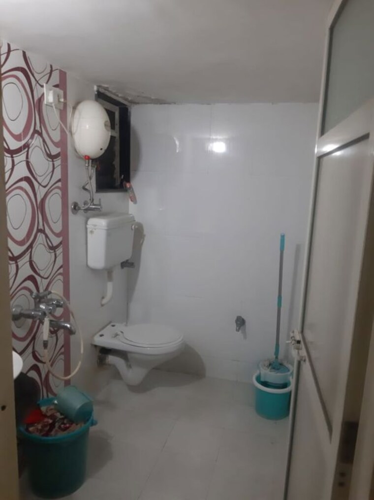 Bathroom, poonam-estate-cluster-i 2 Bedroom 650 Sq.Ft. Apartment In Mira Road Thane 10574247