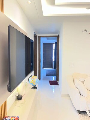Furnished Amenities in 4 BHK Builder Floor at Chattarpur – for Sale