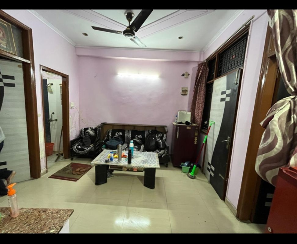 2 BHK + Prayer Room 650 Sq.Ft. Builder Floor in Pratap Vihar GDA Flats
