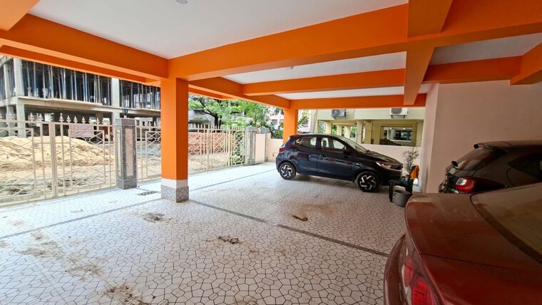  Parking, new town 3 Bedroom 1250 Sq.Ft. Apartment In New Town Kolkata 10574260