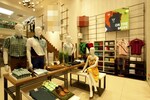 1000 Sq.Ft. Showroom in Race Course Road