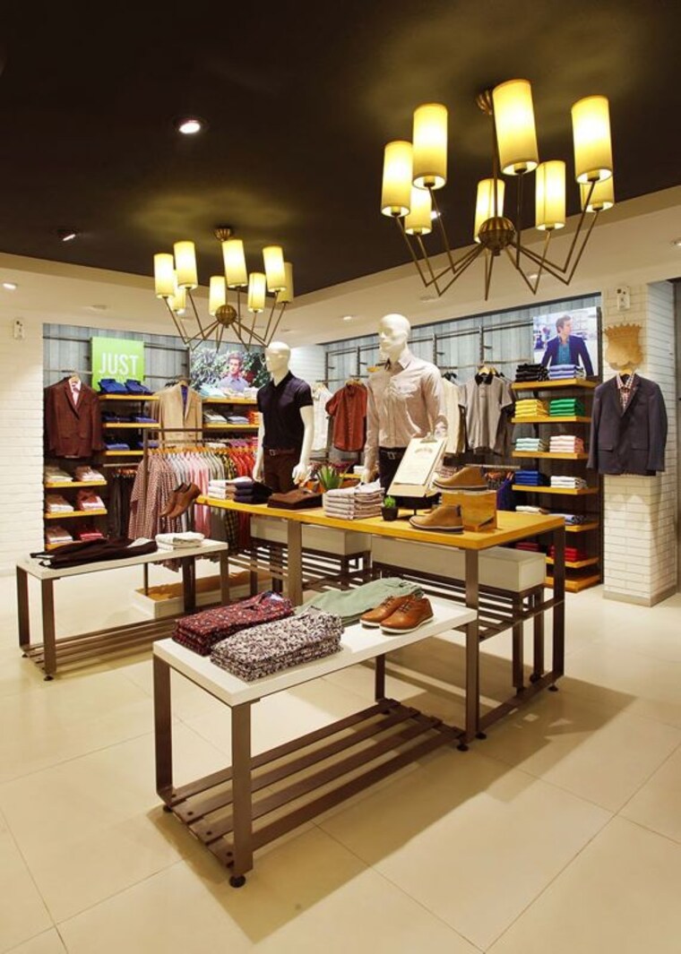 Gym, race course road Commercial Showroom 1000 Sq.Ft. In Race Course Road Coimbatore 10574262