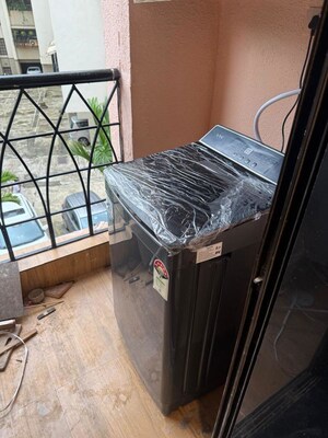 Balcony in 2 BHK Apartment at Globe Heights, Goregaon East – for Rent