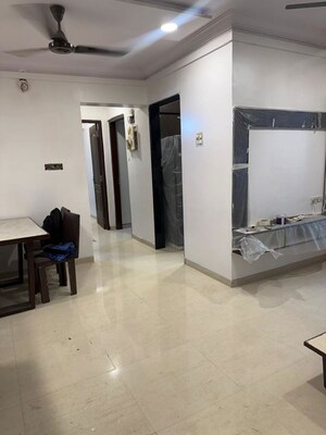 2 BHK Apartment For Rent in Globe Heights, Goregaon East