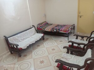 Team Area in 2 BHK Apartment at Jagrut CHS, Gokhalenagar – for Rent