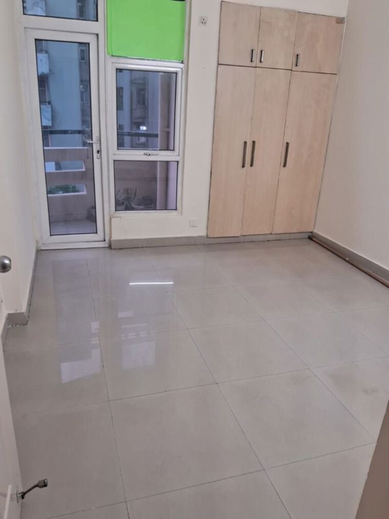 Room, svp-gulmohur-greens 3 Bedroom 1900 Sq.Ft. Apartment In Mohan Nagar Ghaziabad 10574291