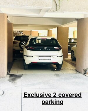 Parking in 5 BHK Apartment at Sector 11 Dwarka – for Sale