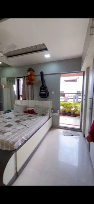 4 BHK Apartment For Sale in Lulla Nagar