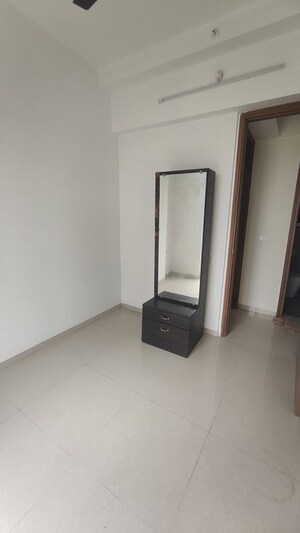 Room in 2 BHK Apartment at Goodwill Unity, Sanpada – for Rent