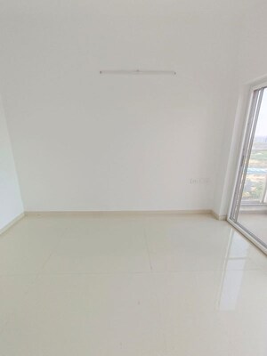 Furnished Amenities in 3 BHK Apartment at Runwal The Central Park, Chinchwad – for Rent